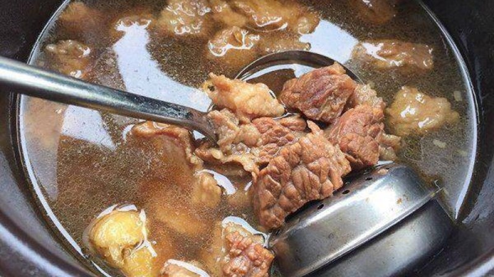 Muốn thịt bò hầm mềm ngon, đừng bỏ qua những mẹo này