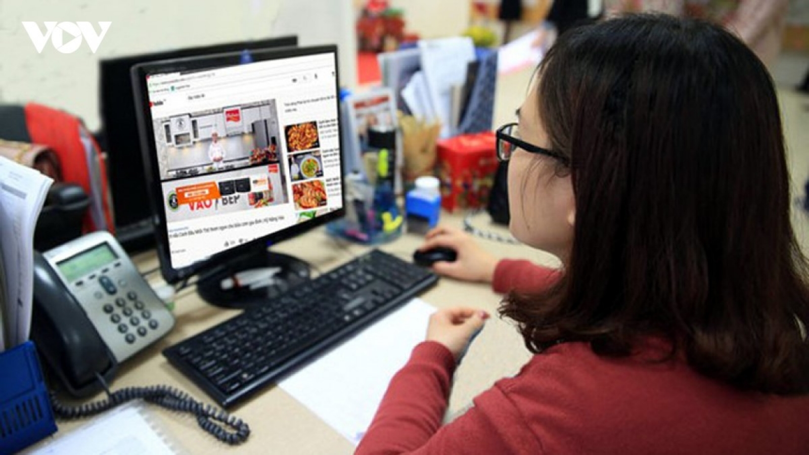 Người tiêu dùng nếu bị lừa khi mua hàng online nên gọi cho ai?