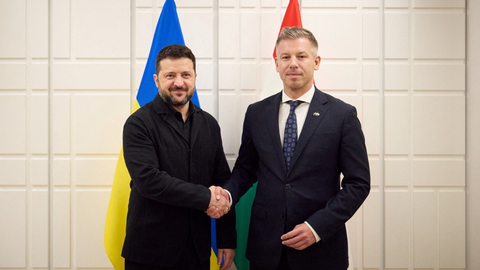 Hungary tháo gỡ bất đồng, mở đường hội nhập EU cho Ukraine