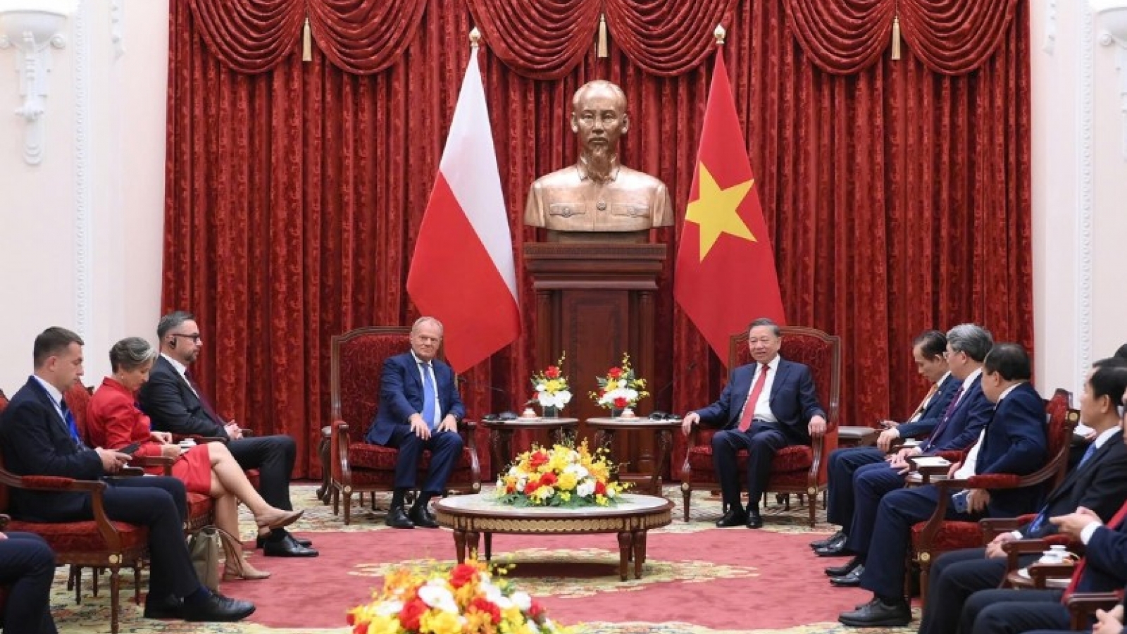 Upgrading strategic partnership creates fresh impetus for Vietnam-Poland cooperation