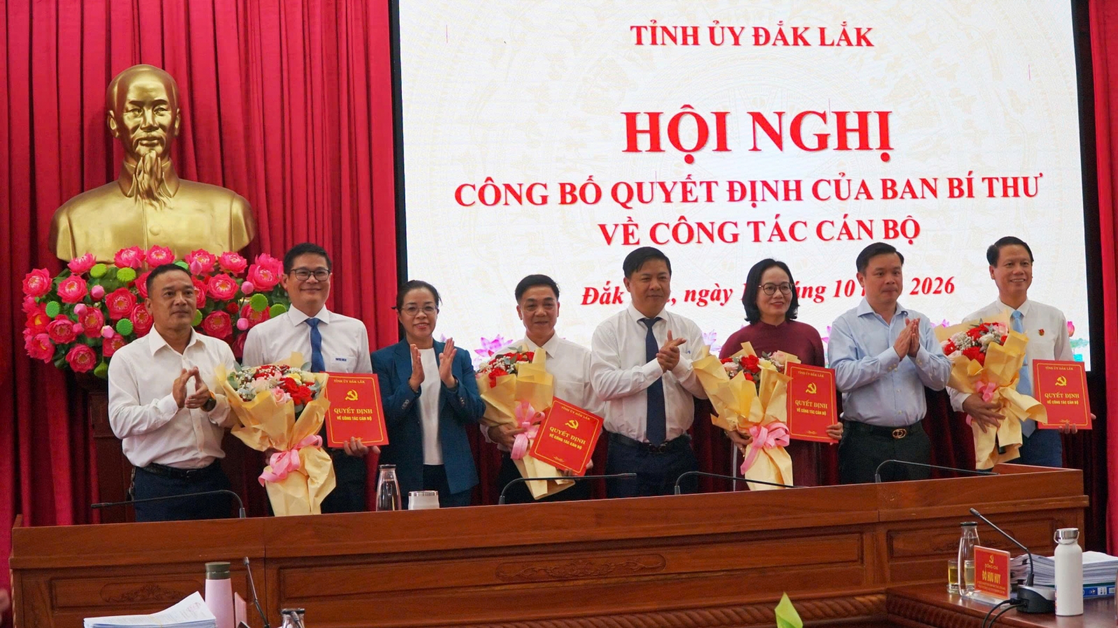 Đắk Lắk công bố quyết định của Ban Bí thư về công tác cán bộ