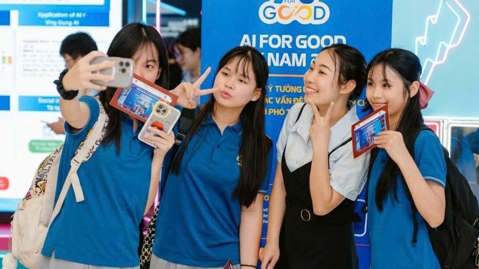 AI giúp trẻ suy nghĩ tốt hơn hay dần suy nghĩ thay trẻ?