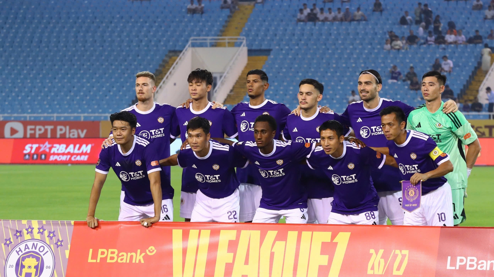 BTC V-League thay đổi lịch thi đấu trận đại chiến Hà Nội FC vs Ninh Bình
