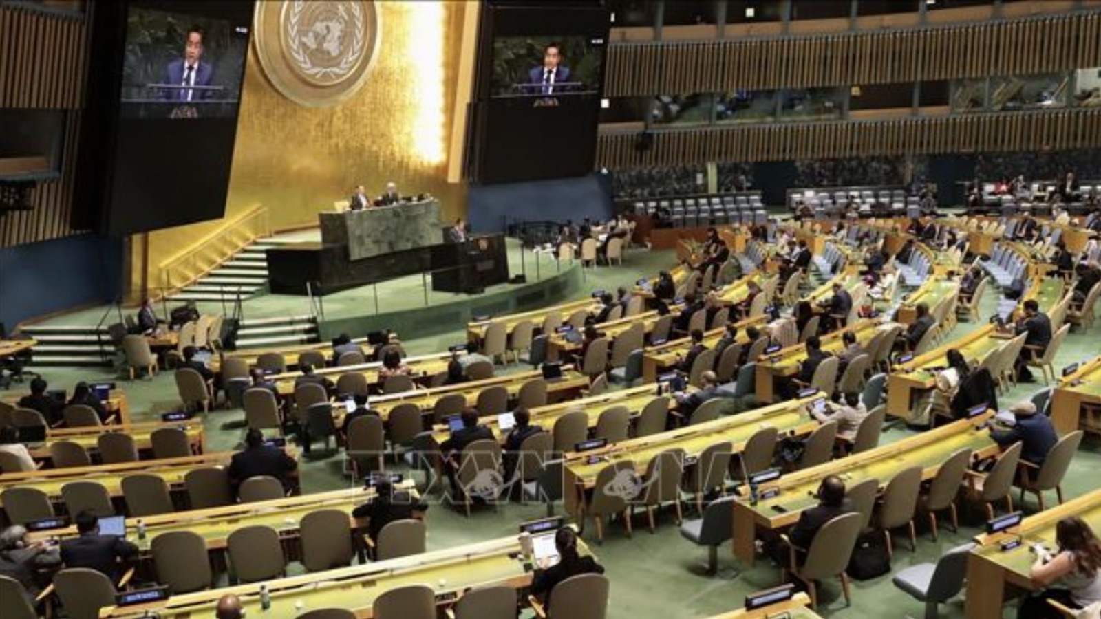 Vietnam, international community urge end to US embargo against Cuba