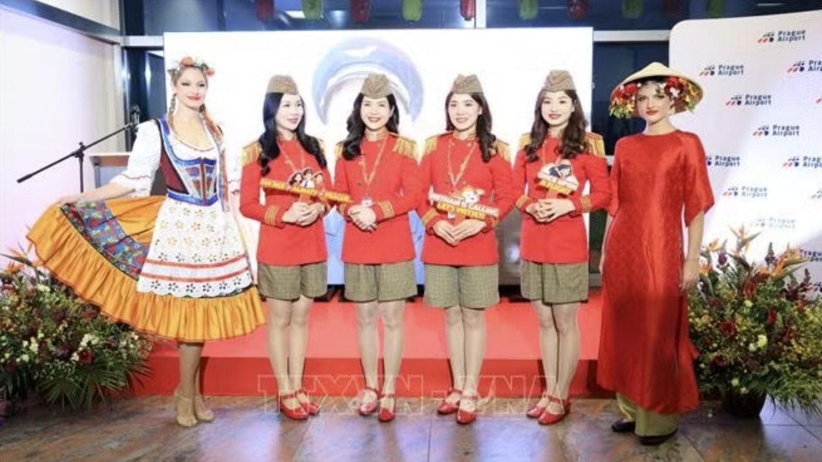 Vietjet launches Prague-Hanoi route, strengthening Czech-Vietnam links
