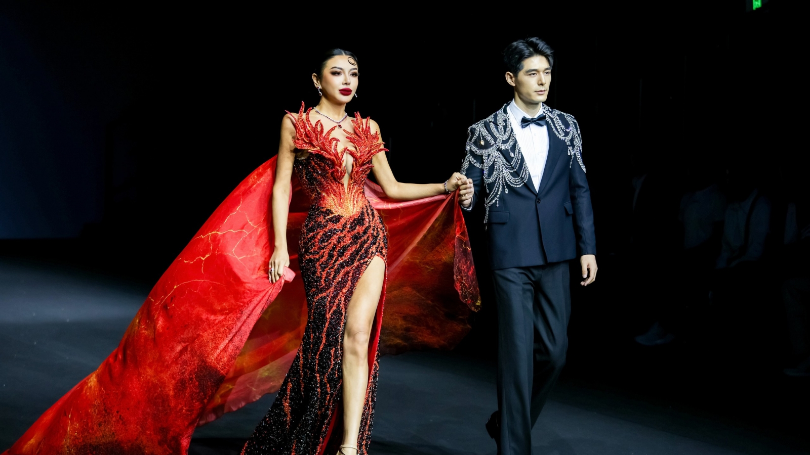 Jennifer Ly presents Queen of the Night at Shanghai Fashion Week