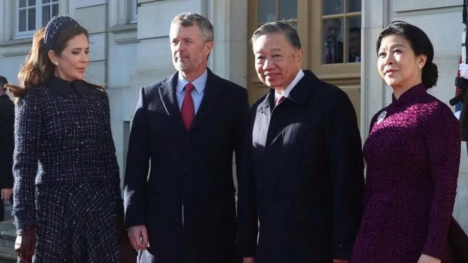Vietnamese top leader To Lam and spouse meet with King and Queen of Denmark