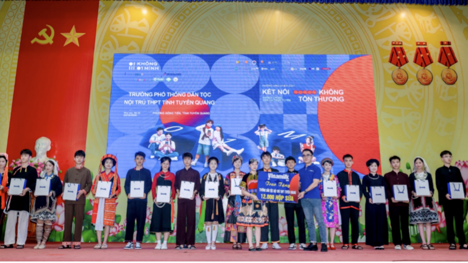 Vinamilk chung tay xây dựng “Sức đề kháng số” cho thế hệ tương lai