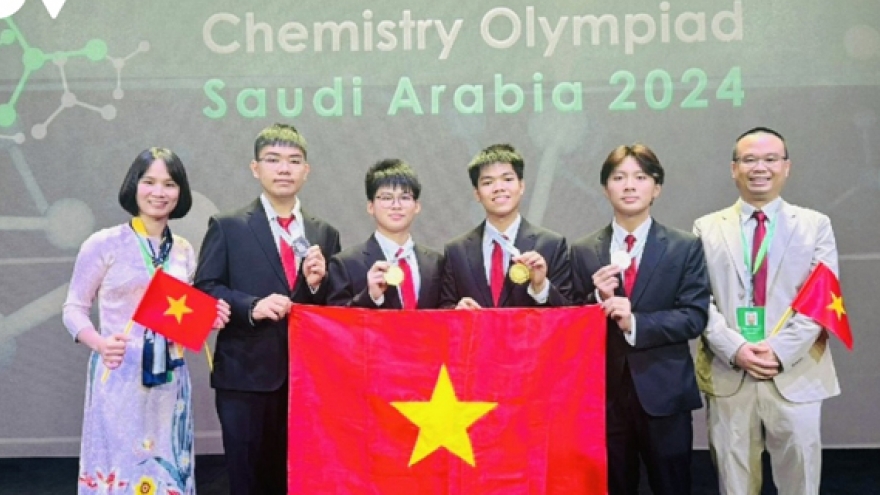 Việt Nam xếp thứ 2/89 quốc gia dự thi Olympic Hóa học quốc tế năm 2024