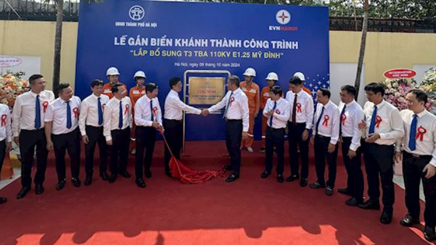EVNHANOI tổ chức Lễ gắn biển công trình chào mừng 70 năm Ngày Giải phóng Thủ đô