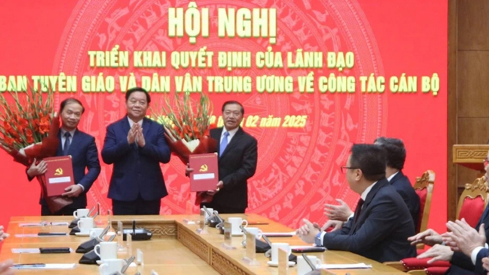 Ban Tuyên giáo và Dân vận T.Ư công bố quyết định của Bộ Chính trị về nhân sự