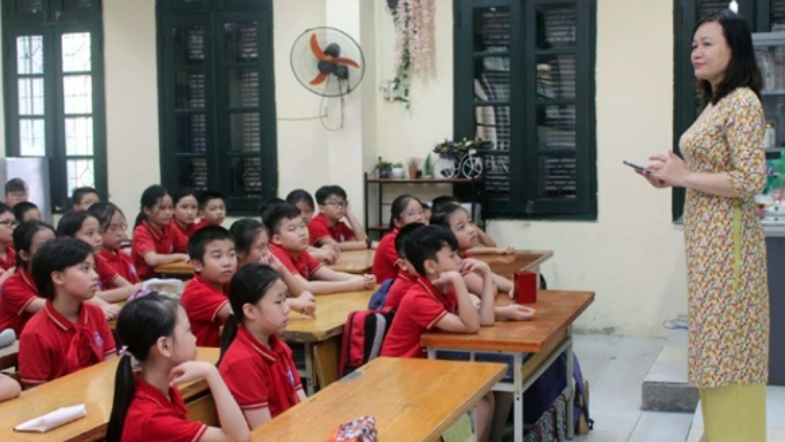 Thứ trưởng Bộ GD-ĐT: Hướng tới mục tiêu các trường không có học thêm, dạy thêm
