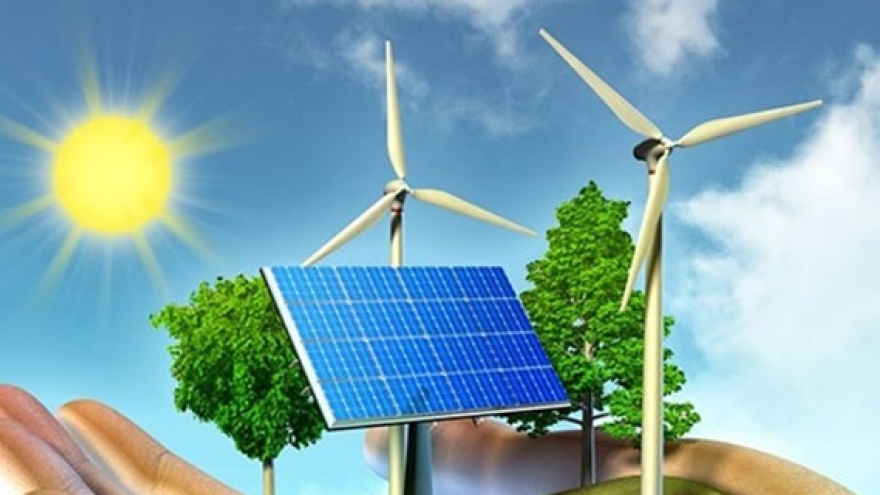 Năm 2022 thúc đẩy thế giới xoay trục sang năng lượng sạch