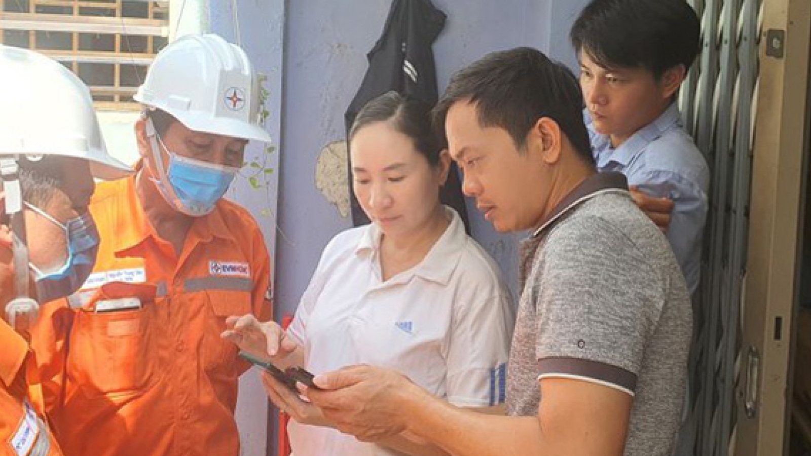 Trải nghiệm mới với App của điện lực TP.Hồ Chí Minh