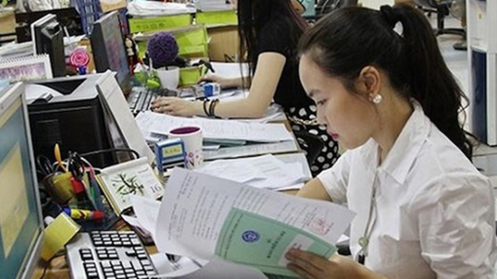 Vì sao khó giải quyết tình trạng nợ bảo hiểm xã hội?