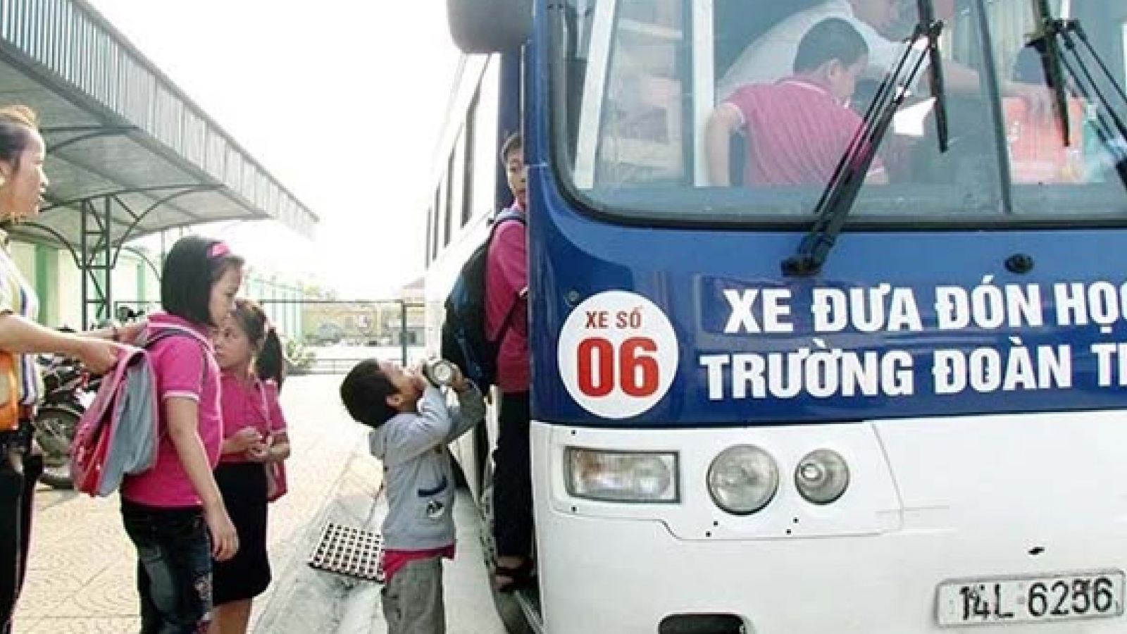 Quên trẻ trên xe đưa đón dẫn đến tử vong: Bài học cũ, nỗi đau mới