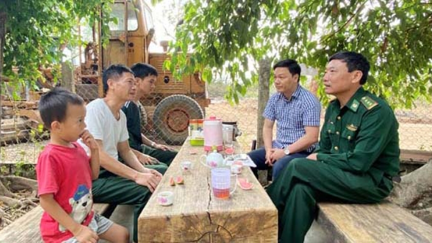 Ấm áp mô hình 'Con nuôi Biên phòng'