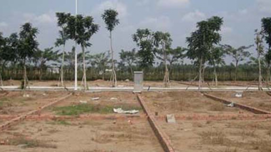 Sai phạm cấp sổ đỏ, hàng loạt cán bộ ở Hà Nội bị kiểm điểm