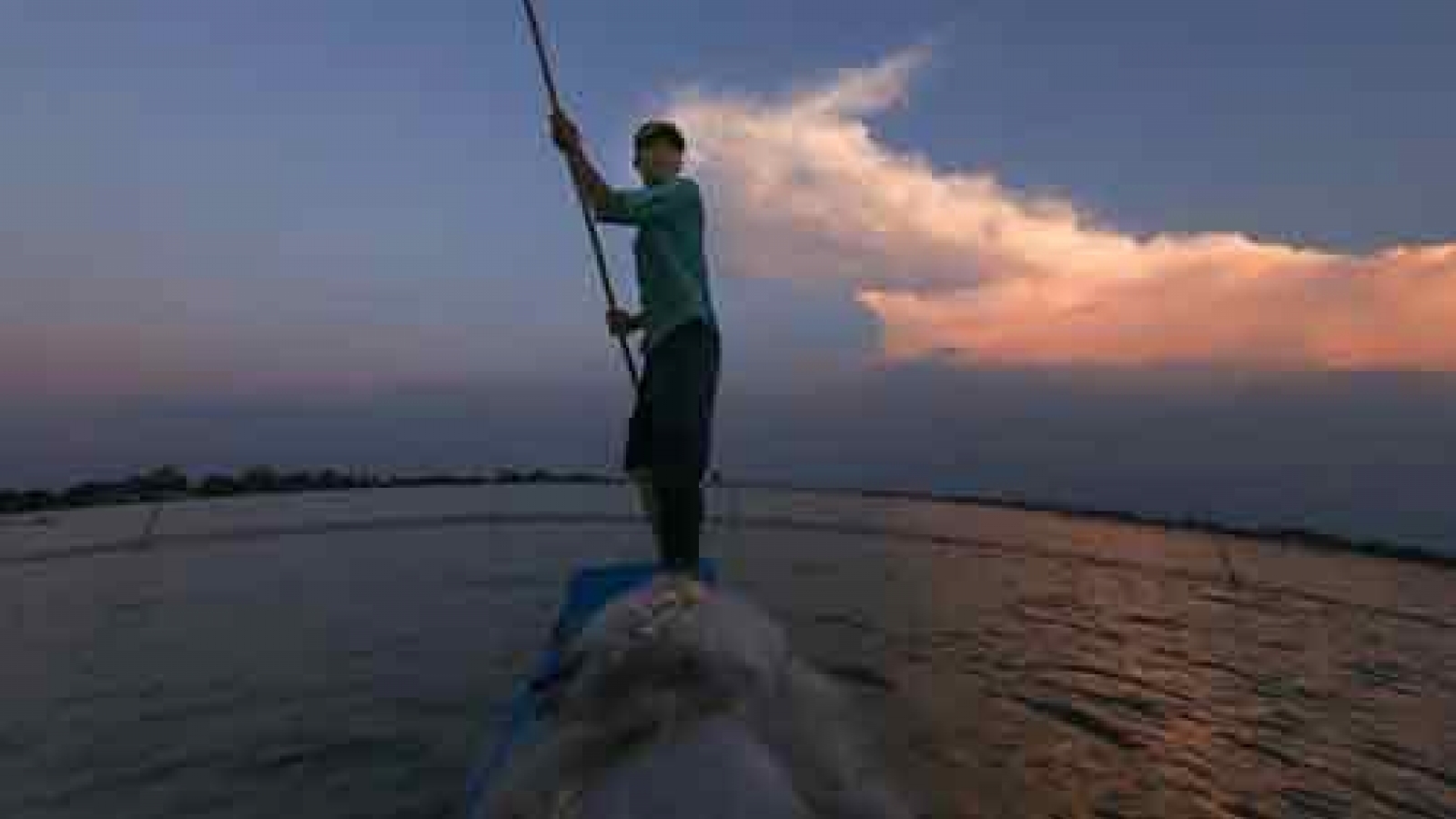 Mekong Delta to collect fresh water