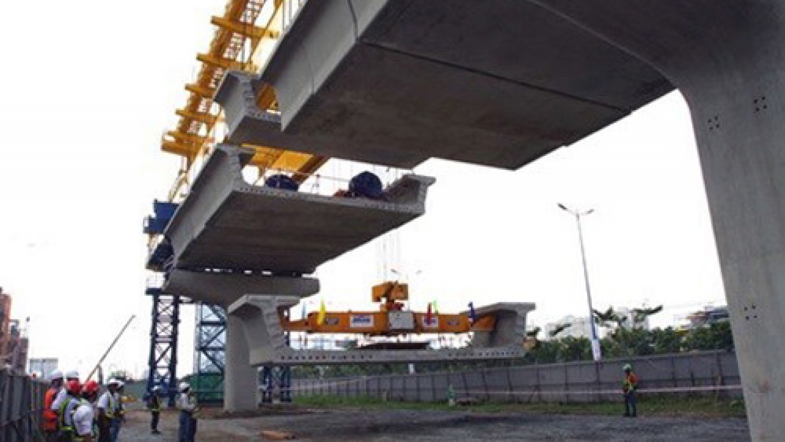 HCM City accelerates metro route projects