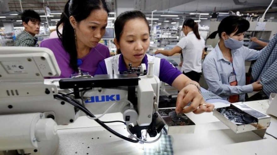 Textile industry unhappy with government plan to raise retirement age