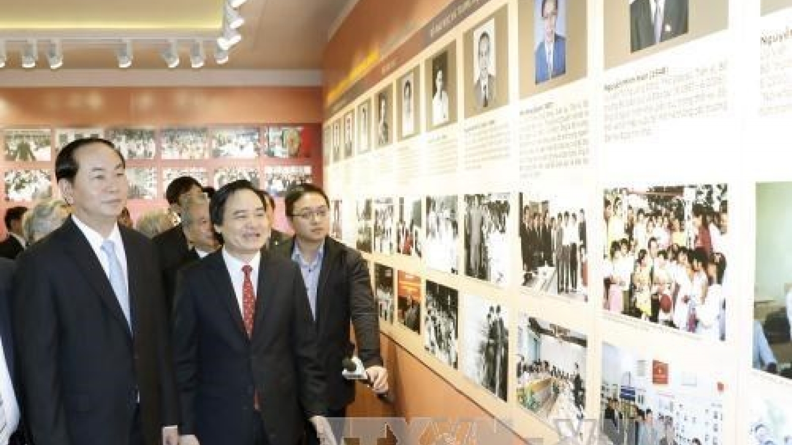 President urges education sector to focus on developing “global citizens”