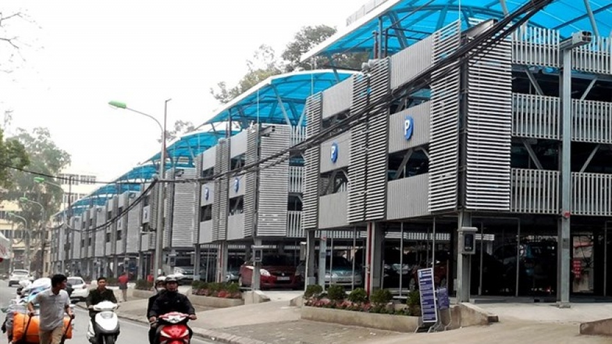 Hanoi pilots software to manage public car parks