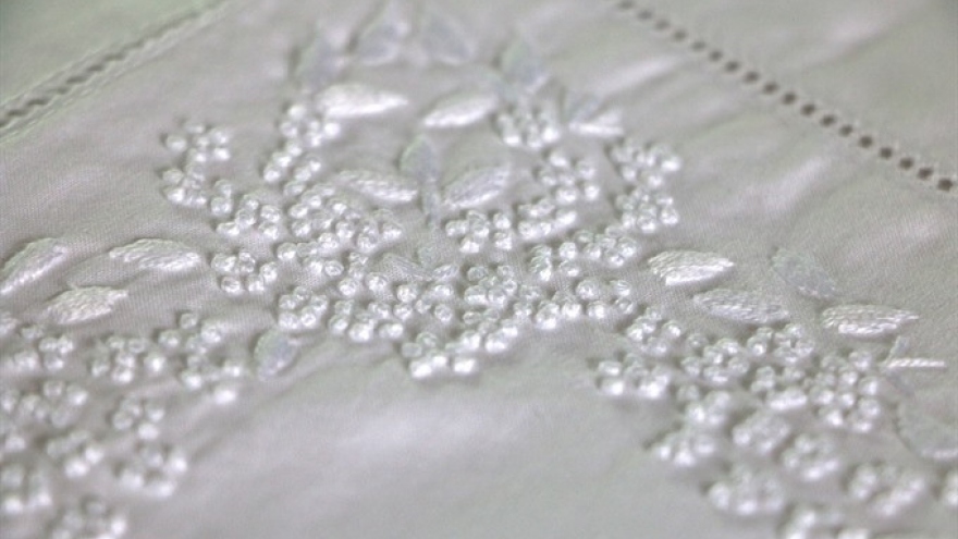 Van Lam embroidery and lace village