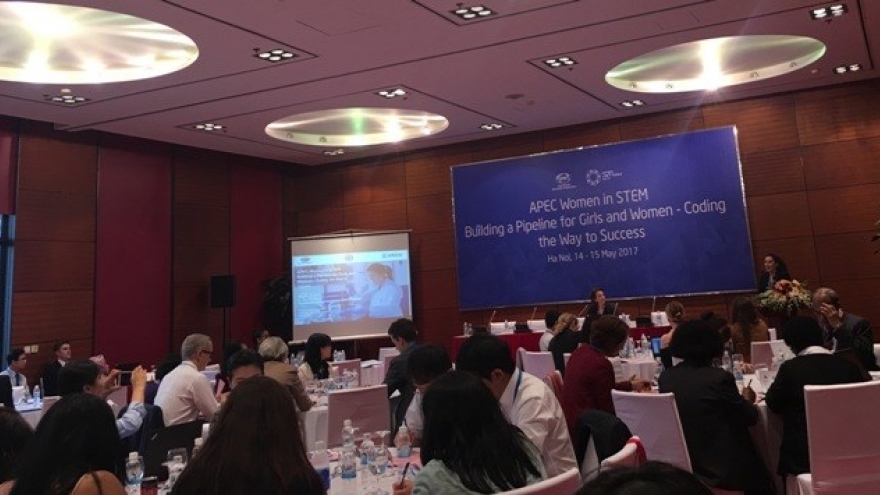 Empowering women in science through entrepreneurship