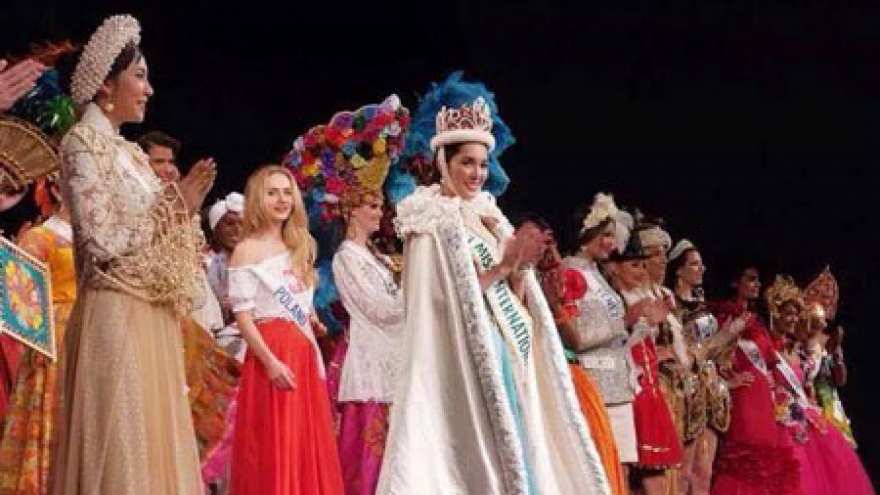 Ao Dai’ a top ten national costume