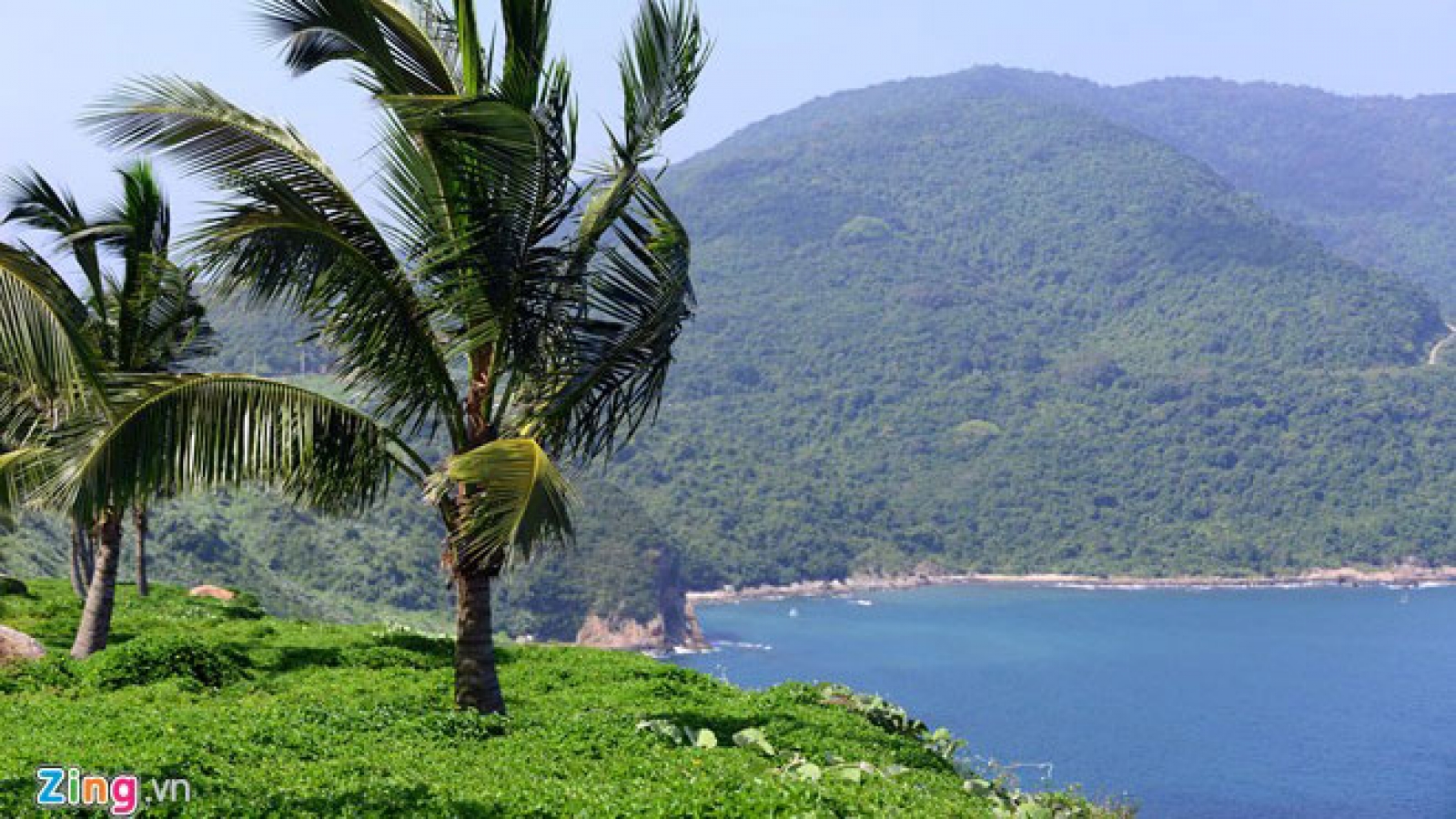Picturesque seascapes of Son Tra Peninsula