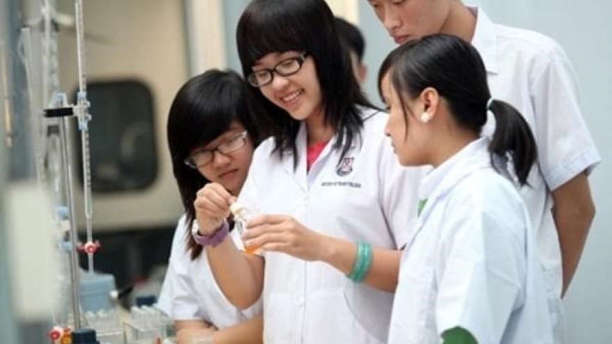External ties to be strengthened to develop basic sciences