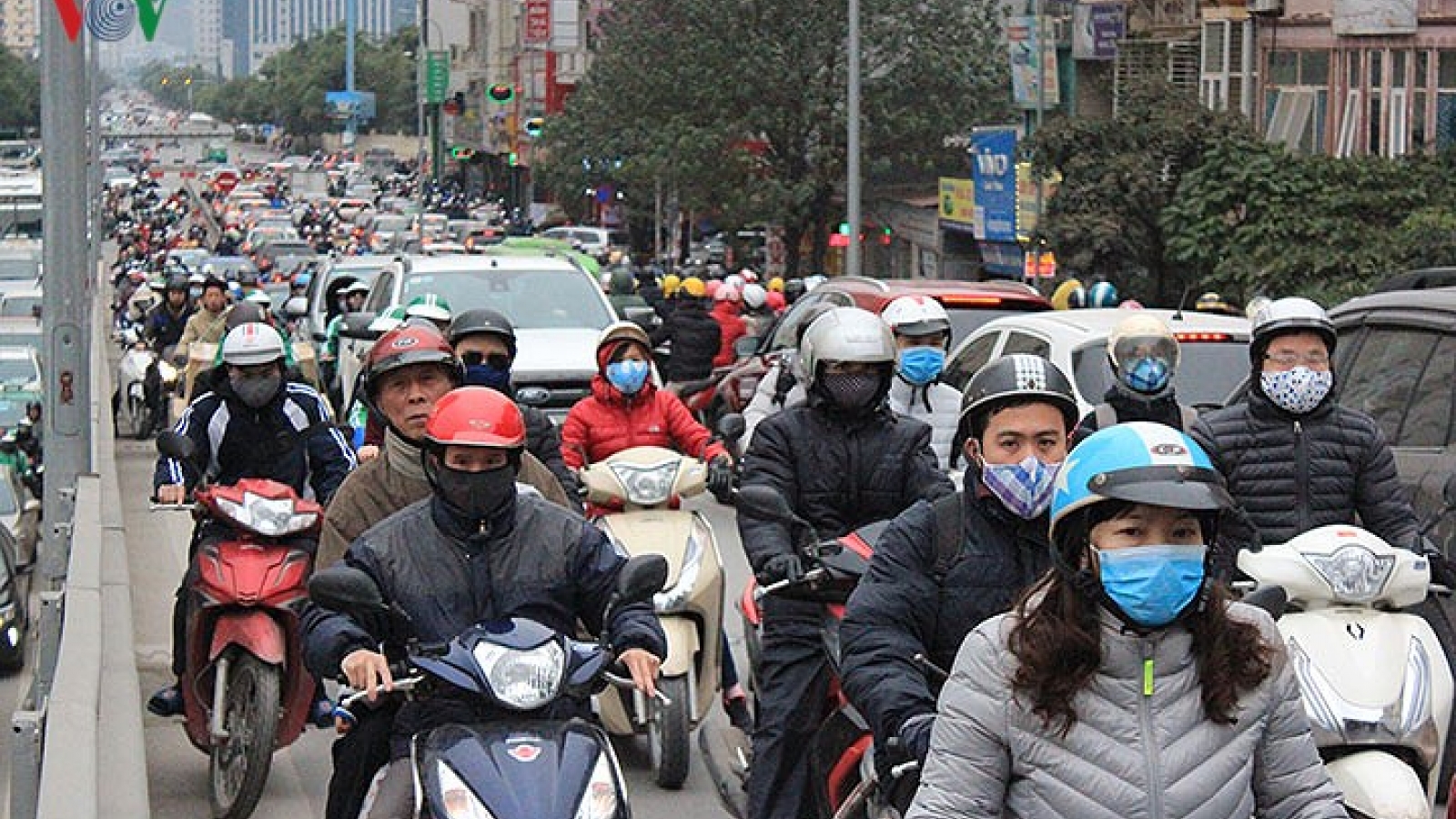Hanoi streets face gridlock as Tet approaches 