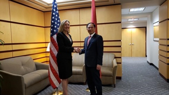 Vietnam, US hold 10th political, security, defence dialogue
