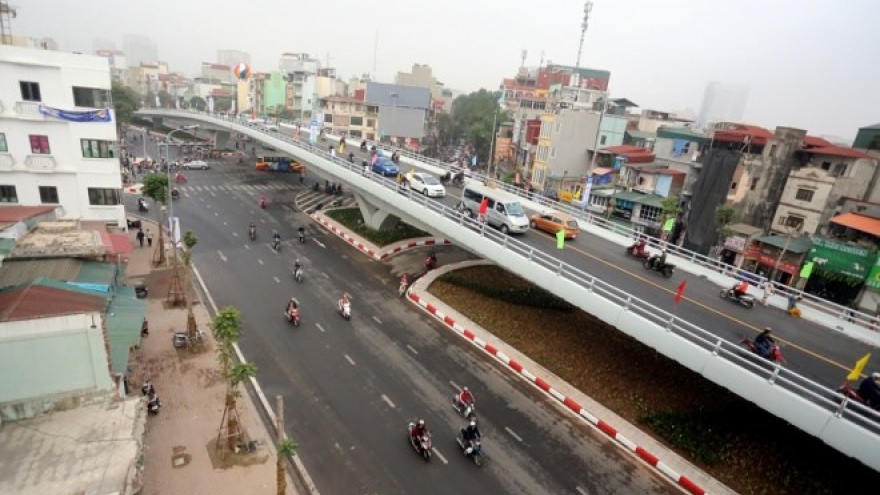 O Dong Mac – Nguyen Khoai flyover opens to traffic