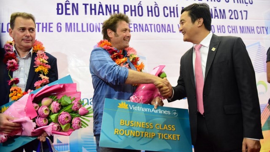 HCM City welcomes six millionth int’l visitor in 2017