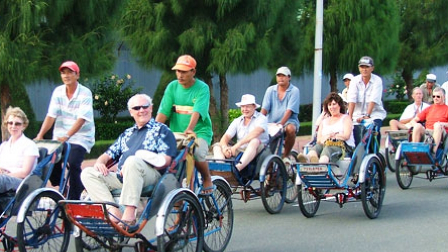 Human resources play key role in tourism development