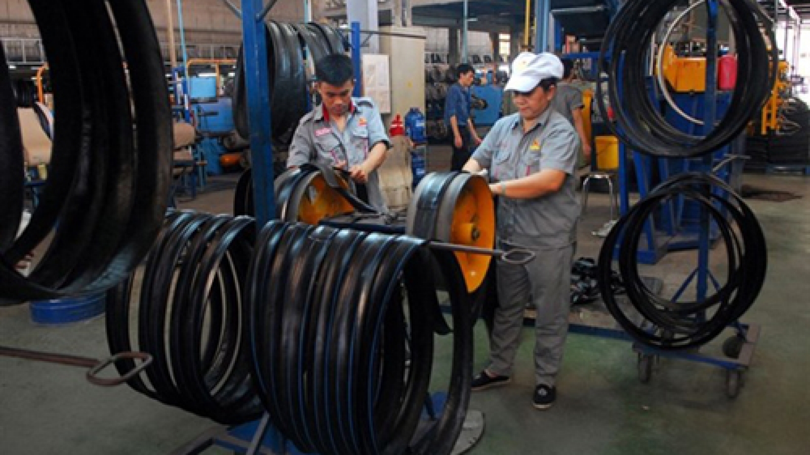 Vietnam moves to improve equitisation transparency
