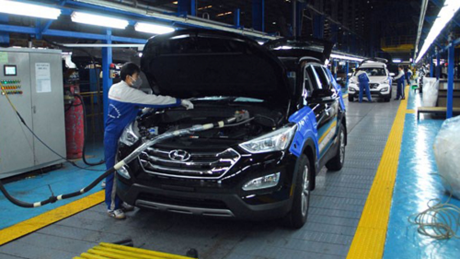 2016 car import turnover hits US$2.3 billion