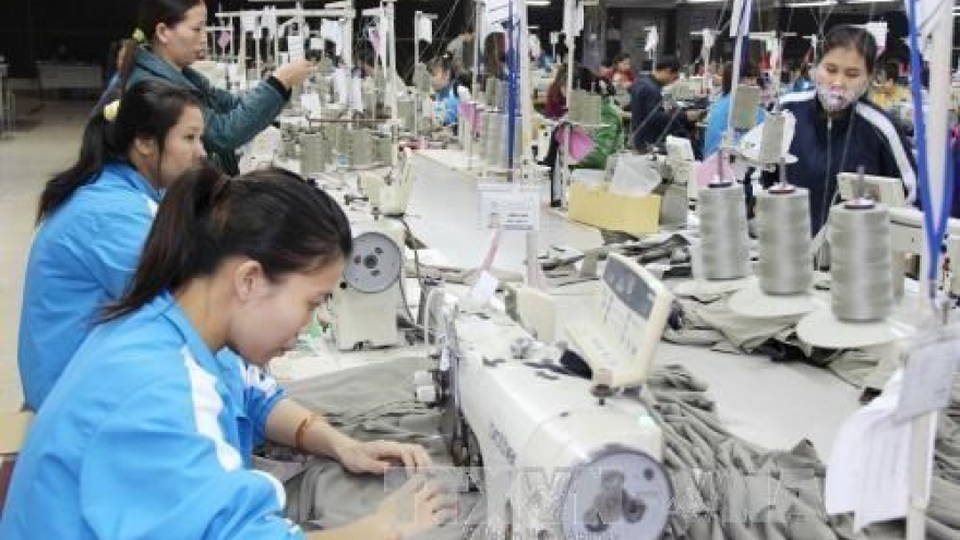 
        Dong Nai: 10-month FDI surpasses 60% of yearly target
                              