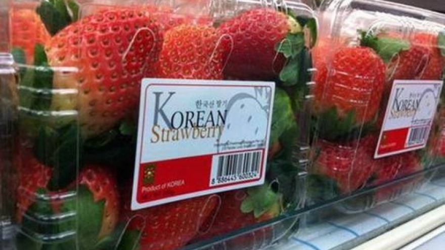 RoK strawberry imports face new rules