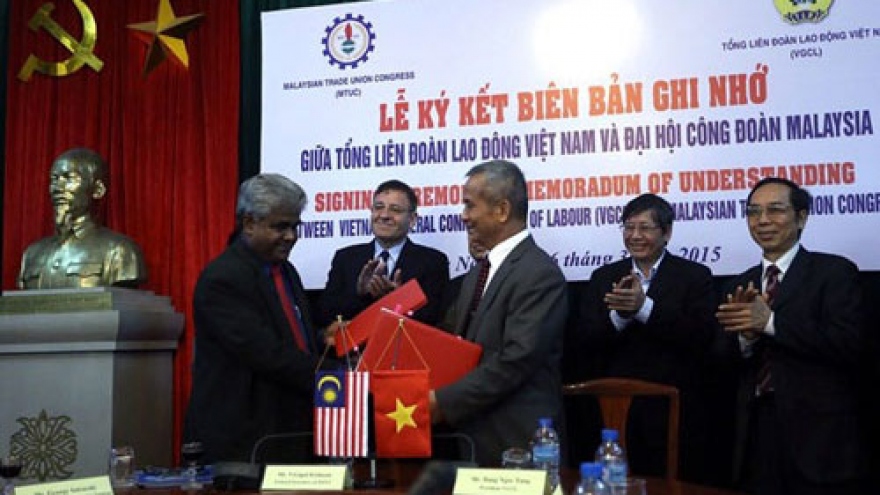 Malaysia, Vietnam strengthen migrant worker protection