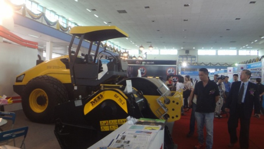 Leading construction trade fair opens in Hanoi