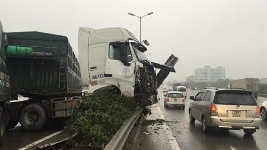 Traffic accidents in Hanoi slightly decrease