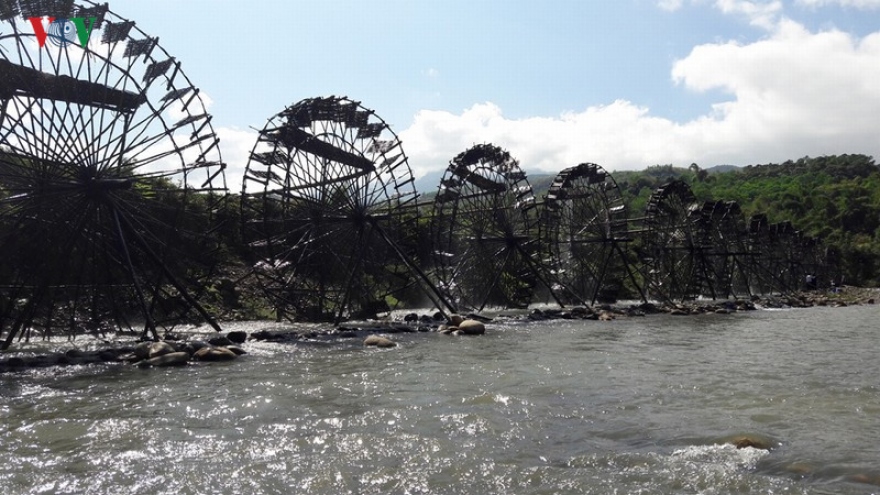 Stunning beauty of bamboo water wheels in Lai Chau