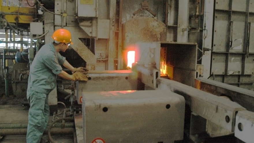 Steel prices surge ahead of tariffs