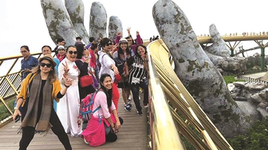Thai tourists flock to Vietnam, especially Danang