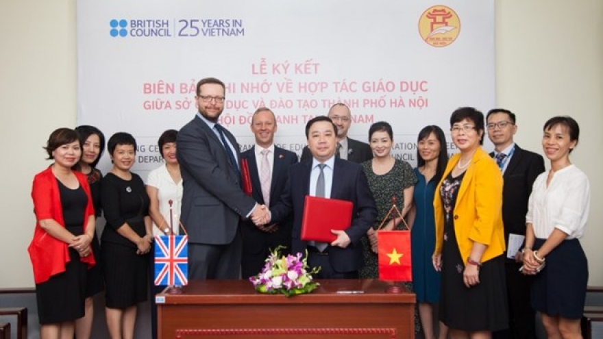 British Council helps Hanoi improve English language education