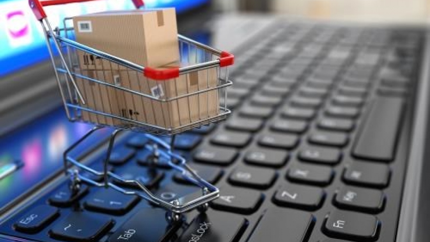 E-commerce grows 22 percent per annum