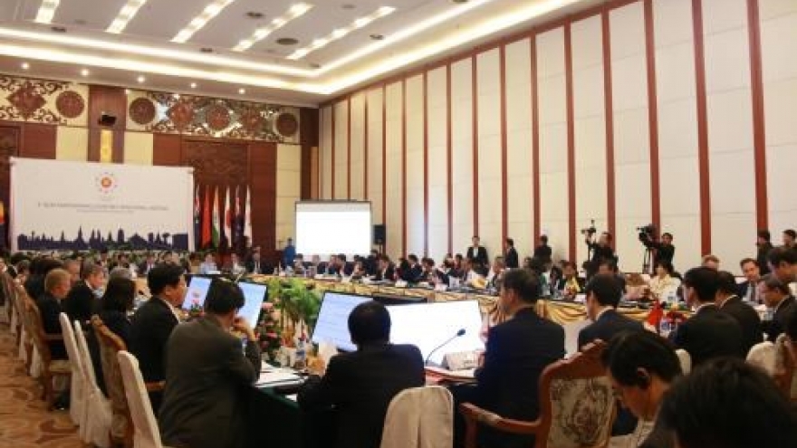 East Asian countries push for economic integration